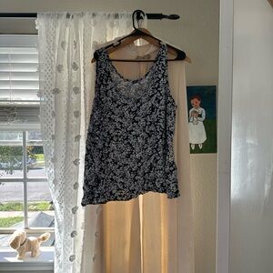 Old Navy Black and White Floral Tank Top